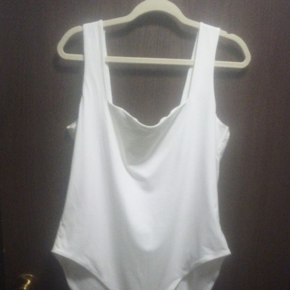 NWOT Old Navy Square Neck Bodysuit